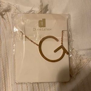 NWT “G” initial necklace